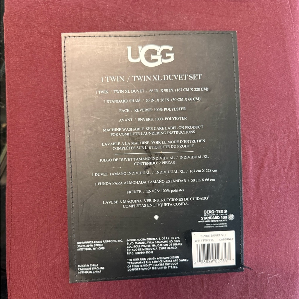 UGG Devon Twin / Twin XL Duvet Cover Set
Color: Cabernet (deep wine / burgundy) - Picture 2 of 2